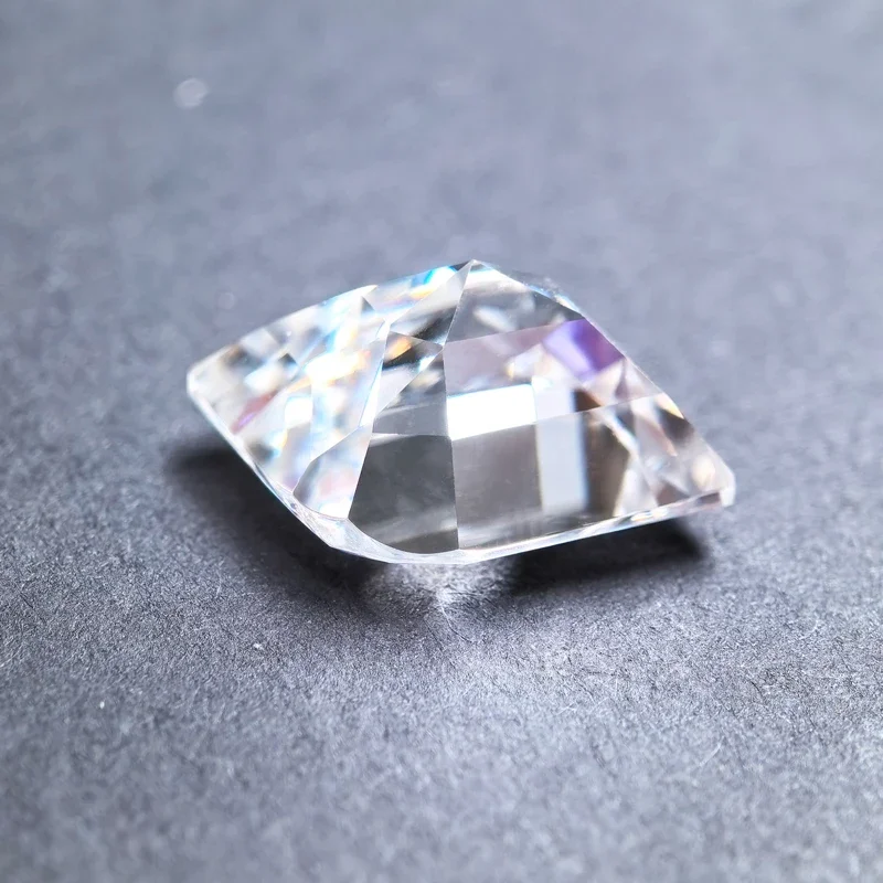 Moissanite Stone Leaf Shape D Color Specail Cuting Charm Gemstone Advanced Jewelry Making Materials GRA Certificate