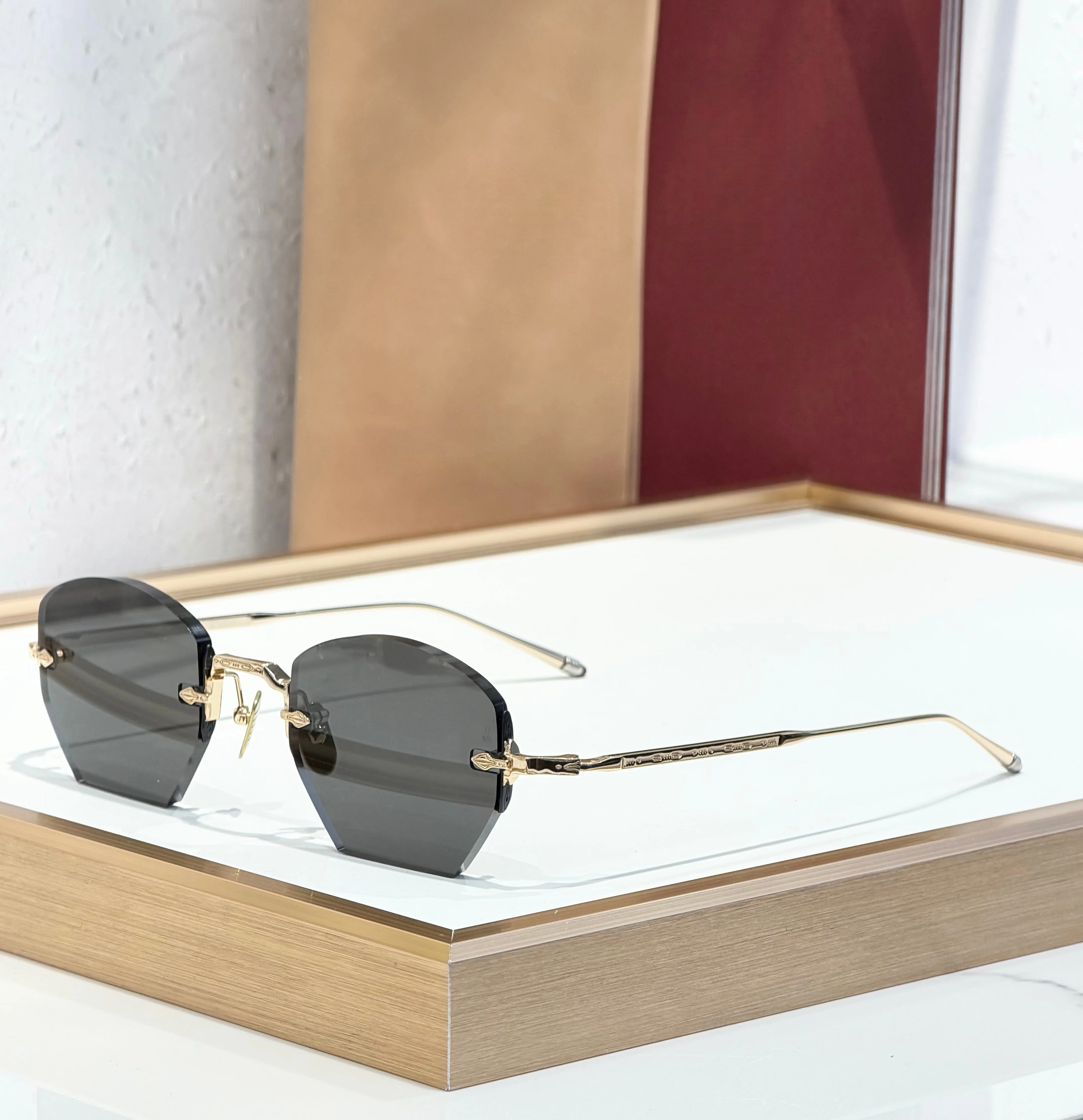 

OATMAN Luxury Hexagonal No Frame Sunglasses Premium Alloy Business Elegant Handcrafted Designer Inspired Minimalist