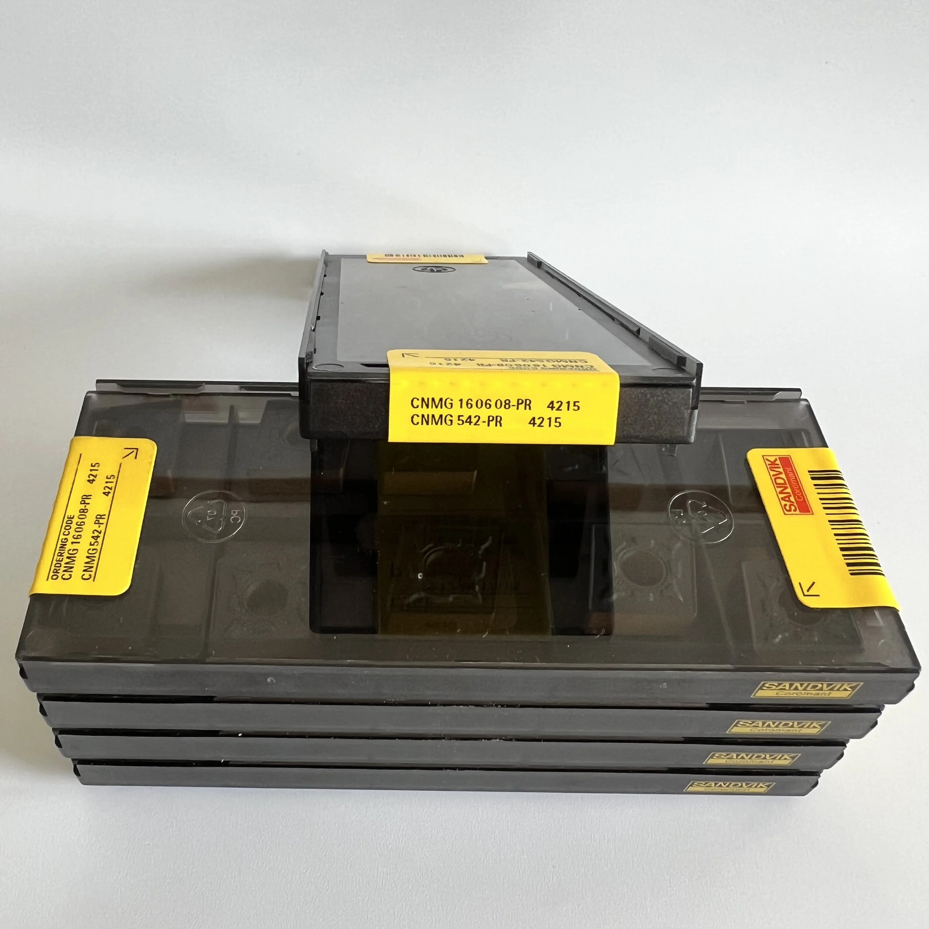 

CNMG160608-PR 4215 CNC BLADE