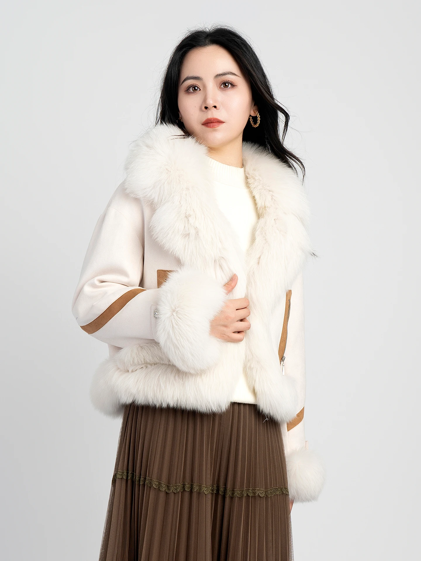 

Новая зимняя женская кожаная куртка с меховым воротником, наполнителем из гусиного пуха, прямого кроя, на молнии, для повседневной носки