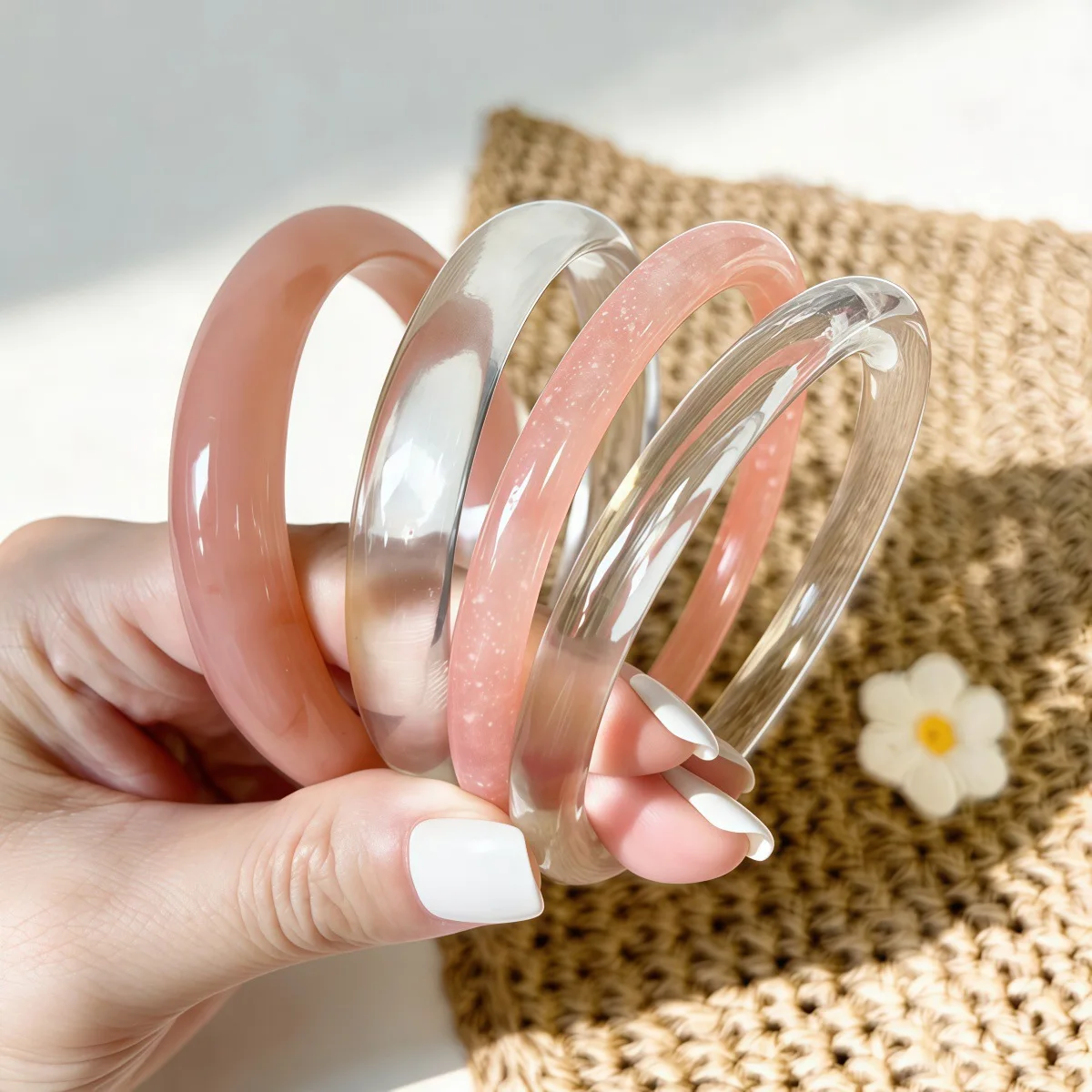 4Pcs/Set Elegant Pink Acrylic Resin Bracelet Set for Women Fashion Punk Simple Stackable Bangles Daily Wear Party Jewelry Gifts