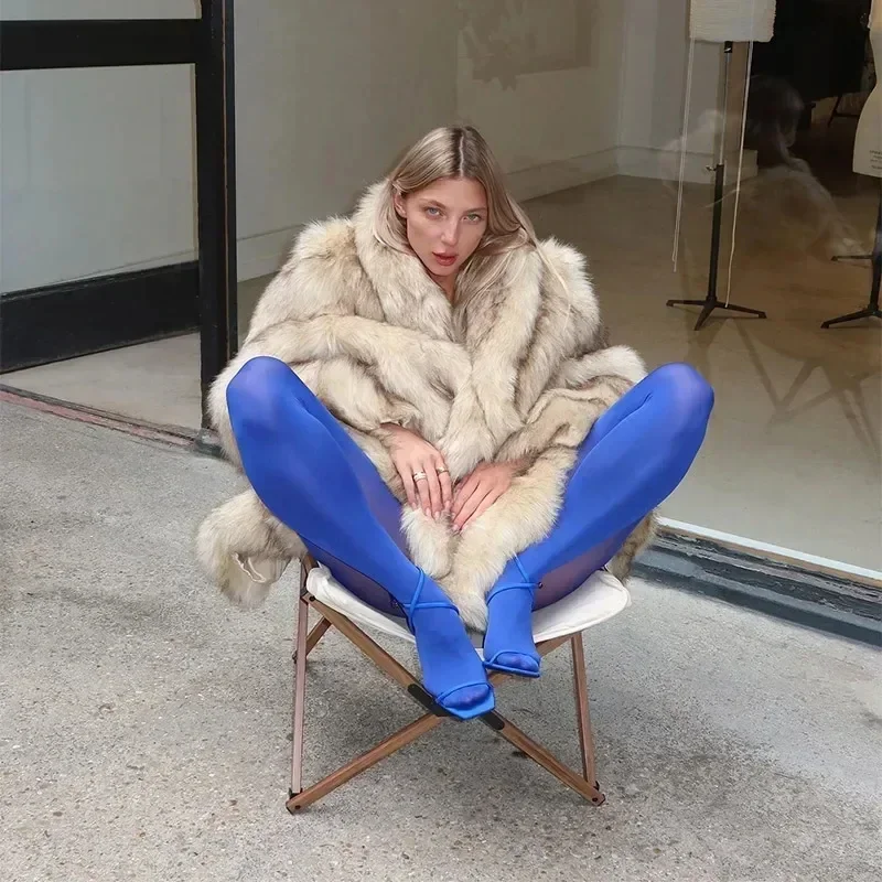 

Winter Lady Luxurious Lapel Faux Fur Coats Fashion High Street Long Sleeve Oversize Cardigan Jacket Thick Warm