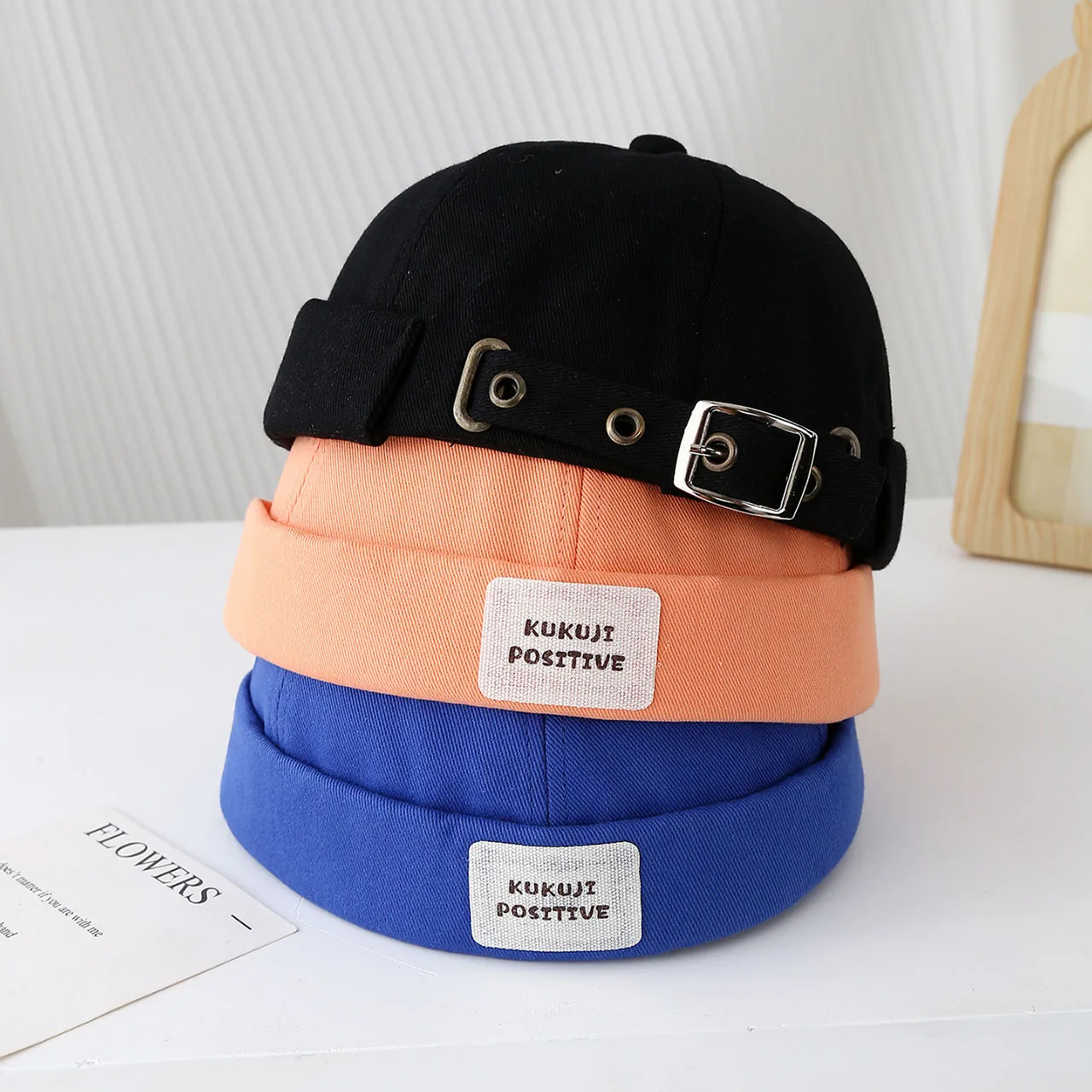 

Модная детская шапка без полей с металлической пряжкой, однотонная детская шапка с дыней, детская шапка в стиле хип-хоп, хлопковые шапки-докеры для детей от 2 до 6 лет