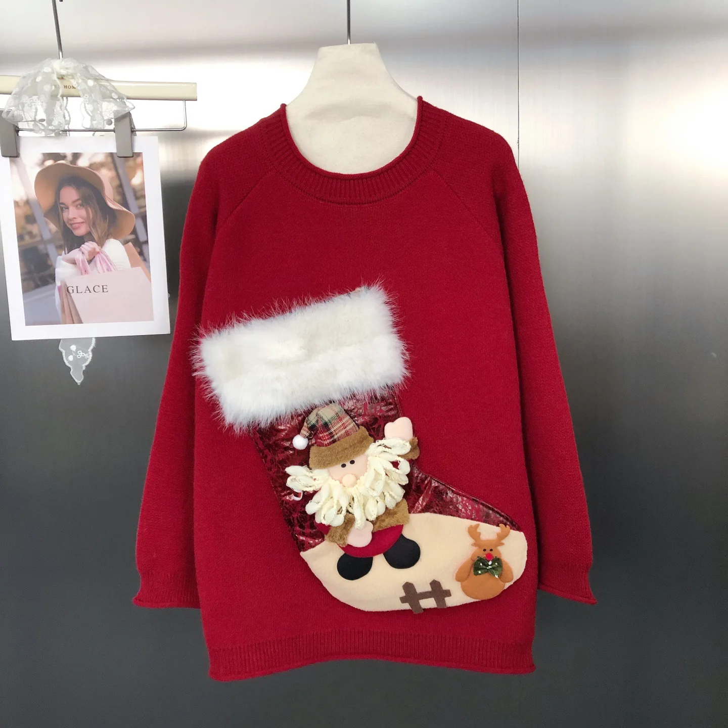 Носки с Санта-Клаусом, карманная атмосфера, новогодний красный теплый пуловер, свитер с круглым вырезом, зимняя одежда средней длины для женщин