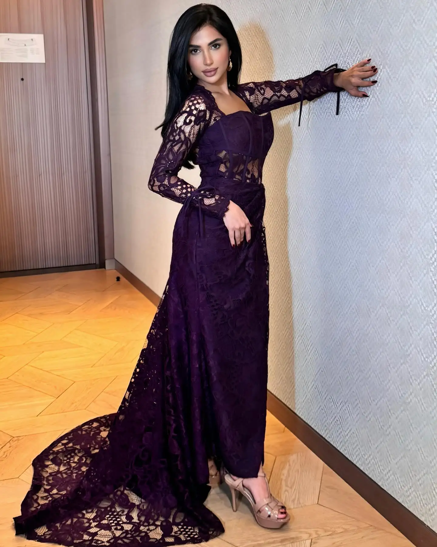 

Customized Mermaid Long Sleeves Evening Dresses Pleated Lace Prom Dresses Side Split Floor Length Vestidos De Noches