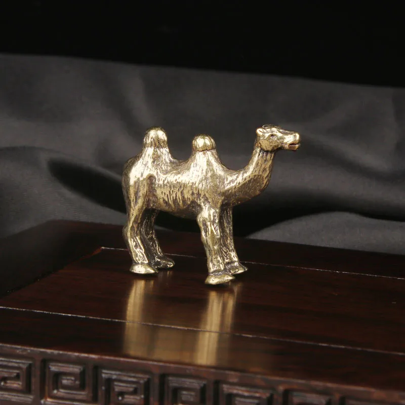 Brass Camel Desktop Ornament Desert Star Animal Bronze Carving Crafts Tea Pet Ornament Old Bronze Ware Home Docer Items