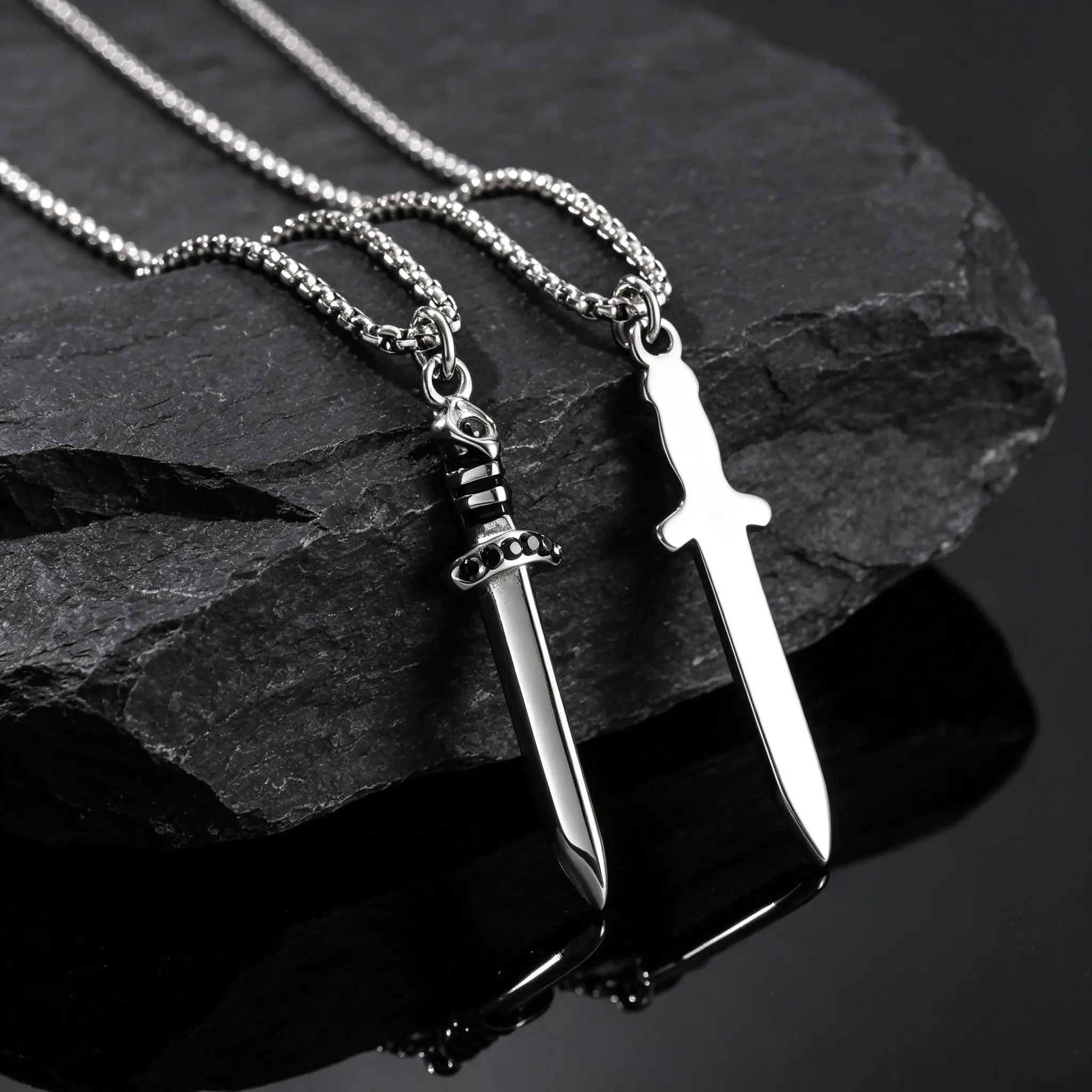 Punk Men's Sword Necklace,Vintage Silver Color Stainless Steel Sword Pendant Necklace,Hip Hop Gothic Knight's Sword Jewelry