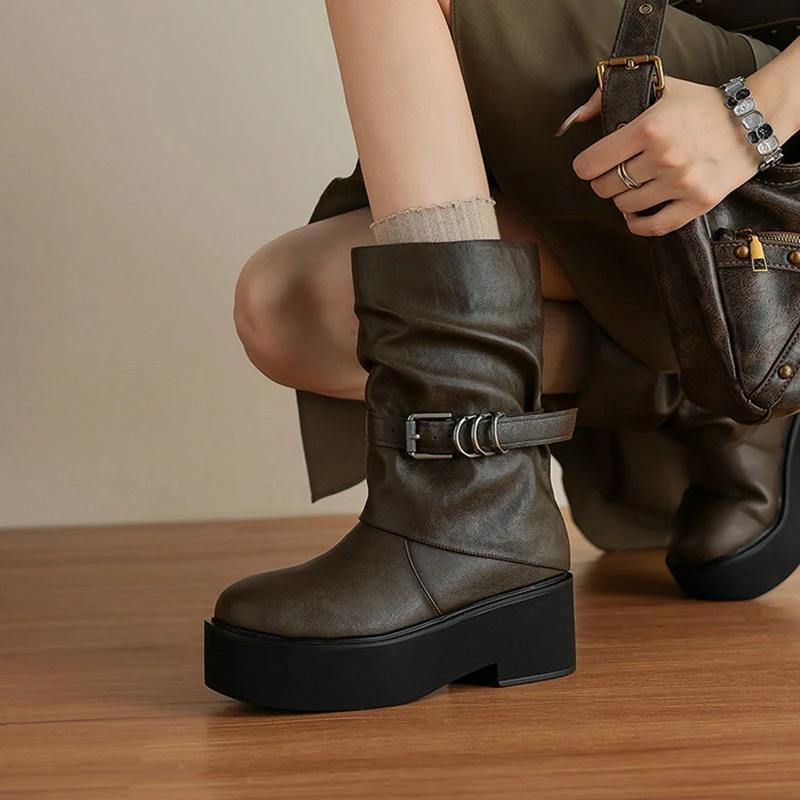 

Women's new leather cowhide thick soled metal belt buckle and calf high-heeled motorcycle boots fashion boots retro short boots