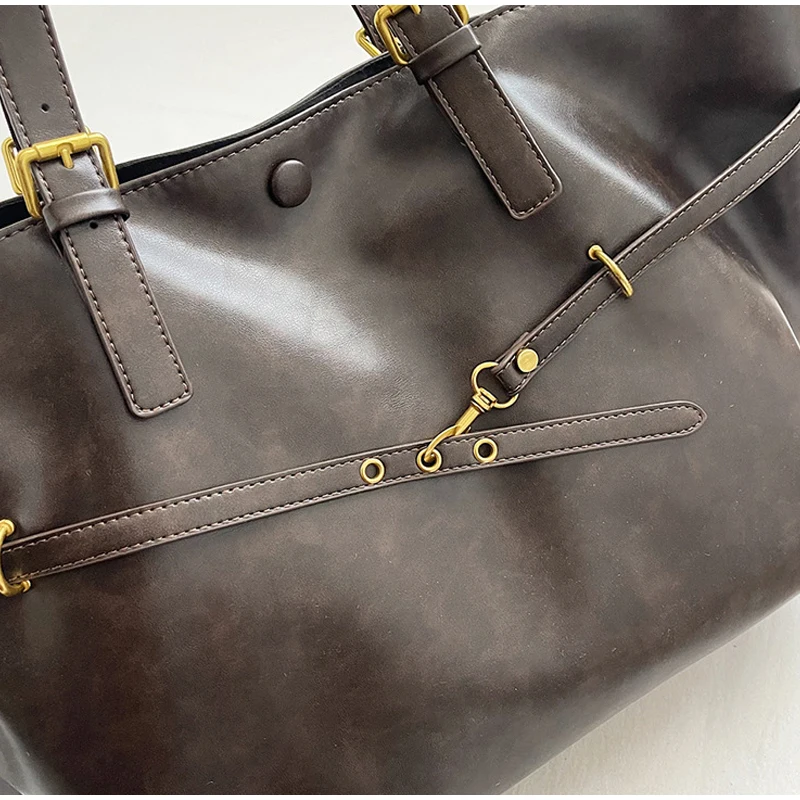 Europa Amerika Mode Einkaufstasche Retro Große Kapazität Umhängetaschen High-End Einfarbig Casual Bag Premium Leder Pendler Taschen – Detail 3