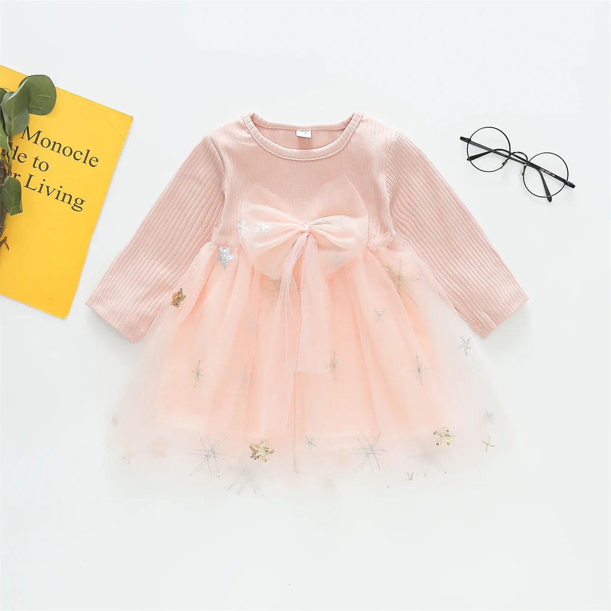 Girl's new autumn princess style fluffy gauze dress baby girl's pentagram skirt hem ribbon knit dress