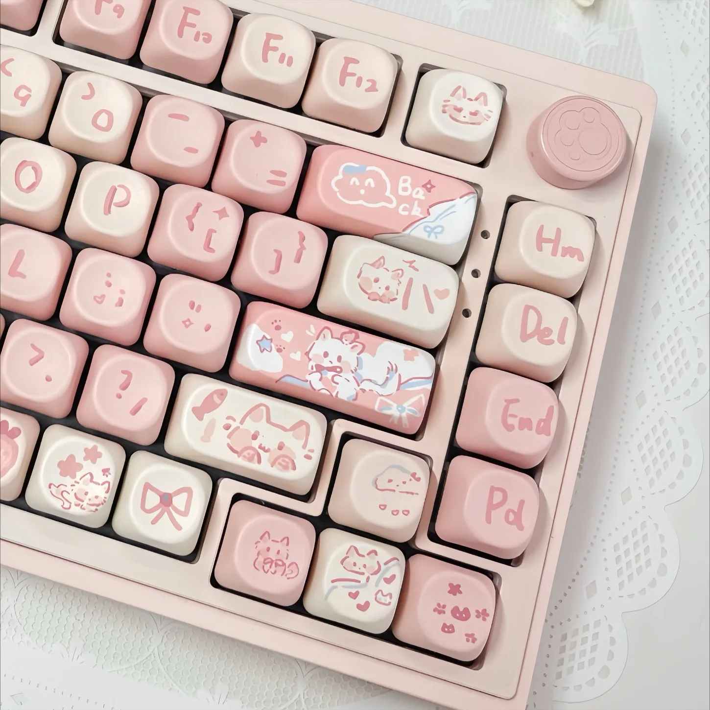 125 Key Rouge Cat MOA Keycap Set PBT Material Ergonomic Cute Anime Keycap Suitable for Mechanical Keyboard