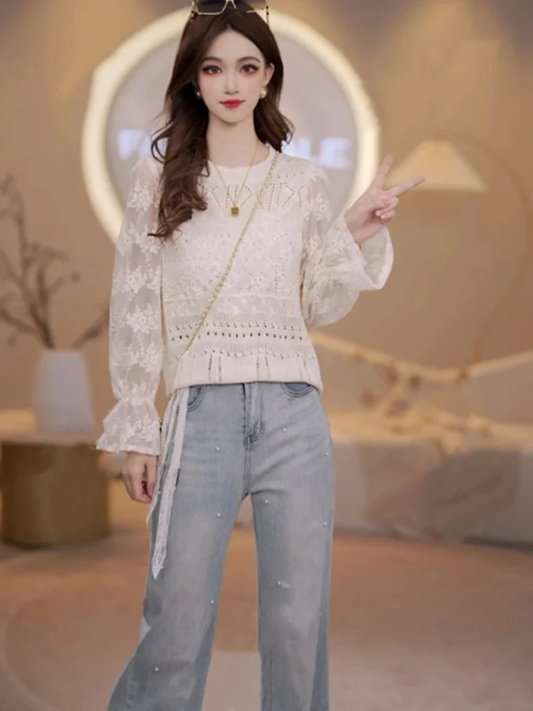 

Модный повседневный топ с кружевными вставками, тяжелой вышивкой, круглым вырезом, длинными рукавами, осенняя новинка, женская премиум-качество