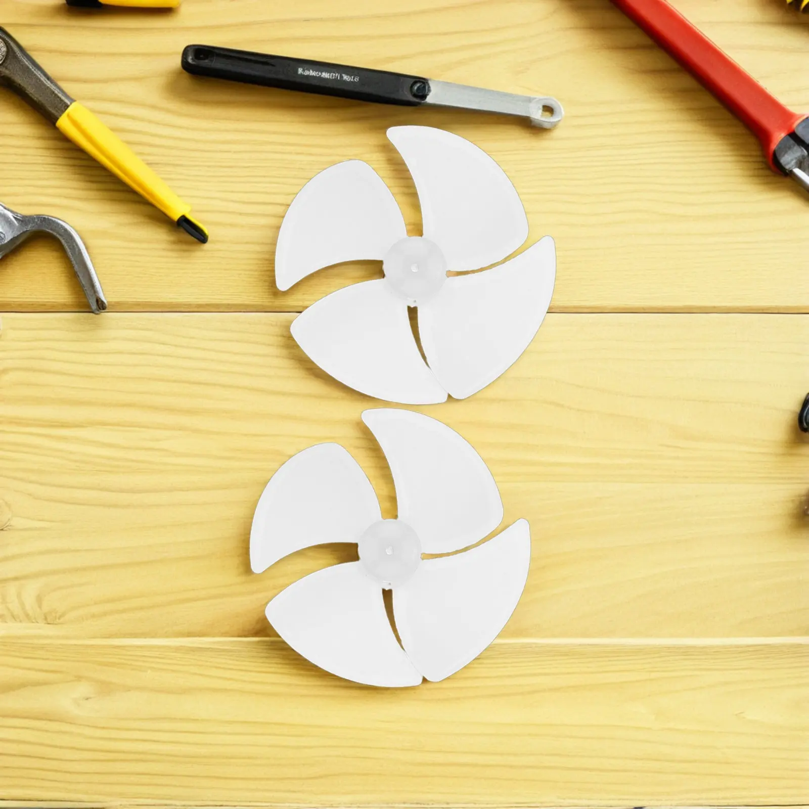 Lot de 4 pales de ventilateur en plastique pour four à micro-ondes, pièces de rechange universelles pour moteur de refroidissement, silencieuses et robustes