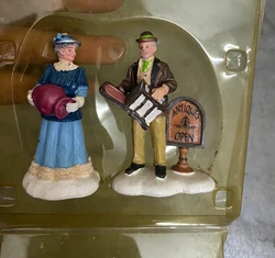 Resin figure mental psychological sand table game box court therapy precious antique