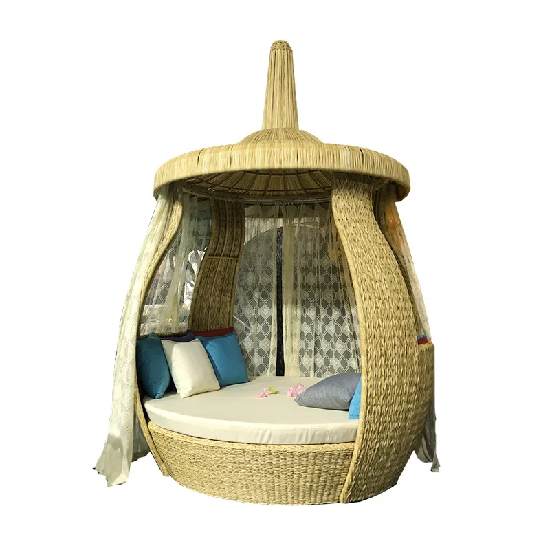 Outdoor bed, hotel garden sofa B & B travel and vacation creative bed round bed