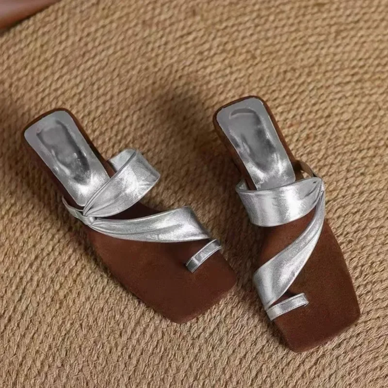 

Элегантные женские тапочки на высоком каблуке, модные туфли с застежкой на носок, дизайнерские новые босоножки на каблуке, лето 2024, туфли-лодочки, повседневные шлепанцы Mujer