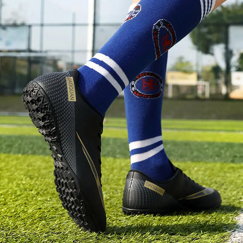 أحذية كرة القدم للرجال برباط المجتمع الأصلي أحذية كرة القدم TF/FG المهنية أحذية ملعب كرة القدم أحذية رياضية في الأماكن المغلقة بسرعة الأولاد