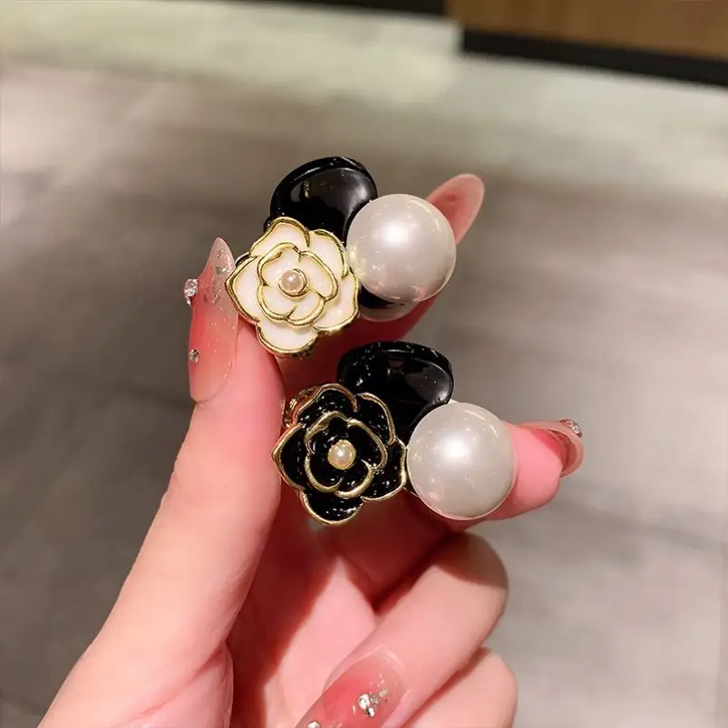 

Camellia Flower Small Hair Grab Clip Black White Rose Large Pearl Hair Claws Half Tied Small Size Headwear Hair Accessories