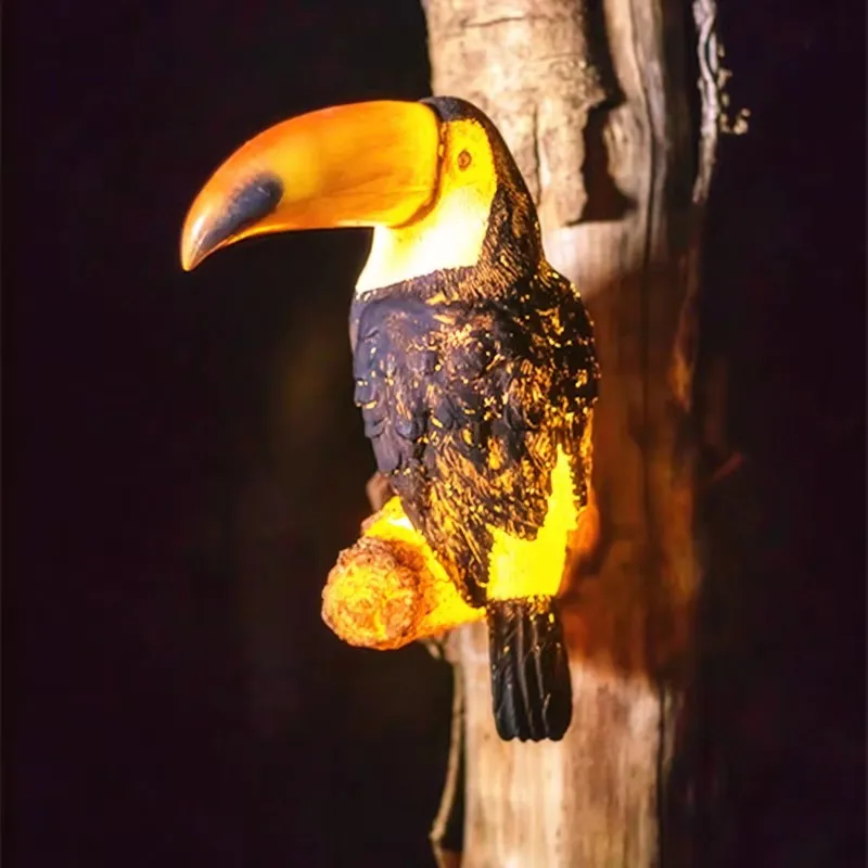 Simulated Big Billed Bird Tree Hanging Gardening Courtyard Garden Layout Resin Landscape Lights