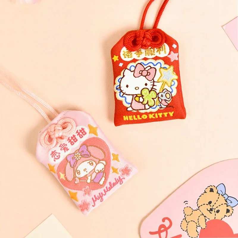 Sanrio Hello Kitty sleutelhanger hanger Kuromi Cinnamoroll zegen borduurwerk geluk beschermende tas creatieve amulet vriend cadeau