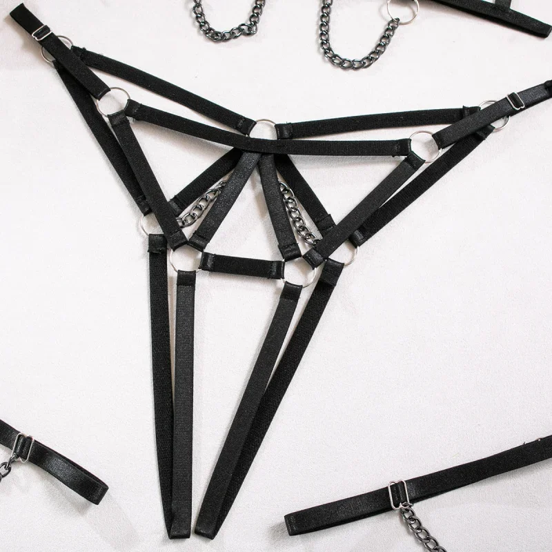 Bikini Lingerie sexy Set di tre pezzi con cavezza a catena in metallo patchwork artigianale pesante