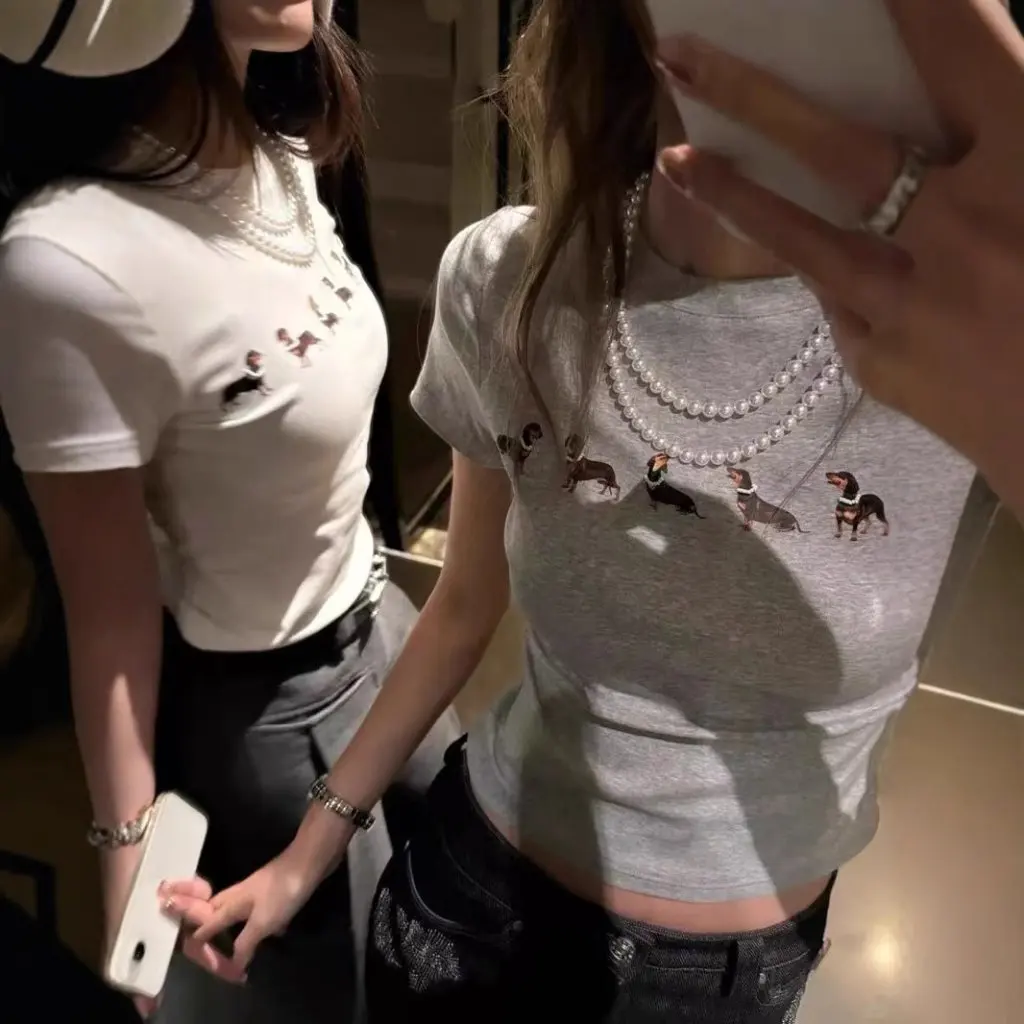 

Jennie Inspired Weenie Puppy Short-Sleeved T-Shirt Women's Slim-fit Summer Top Hot Girl Shoulder Design New Style