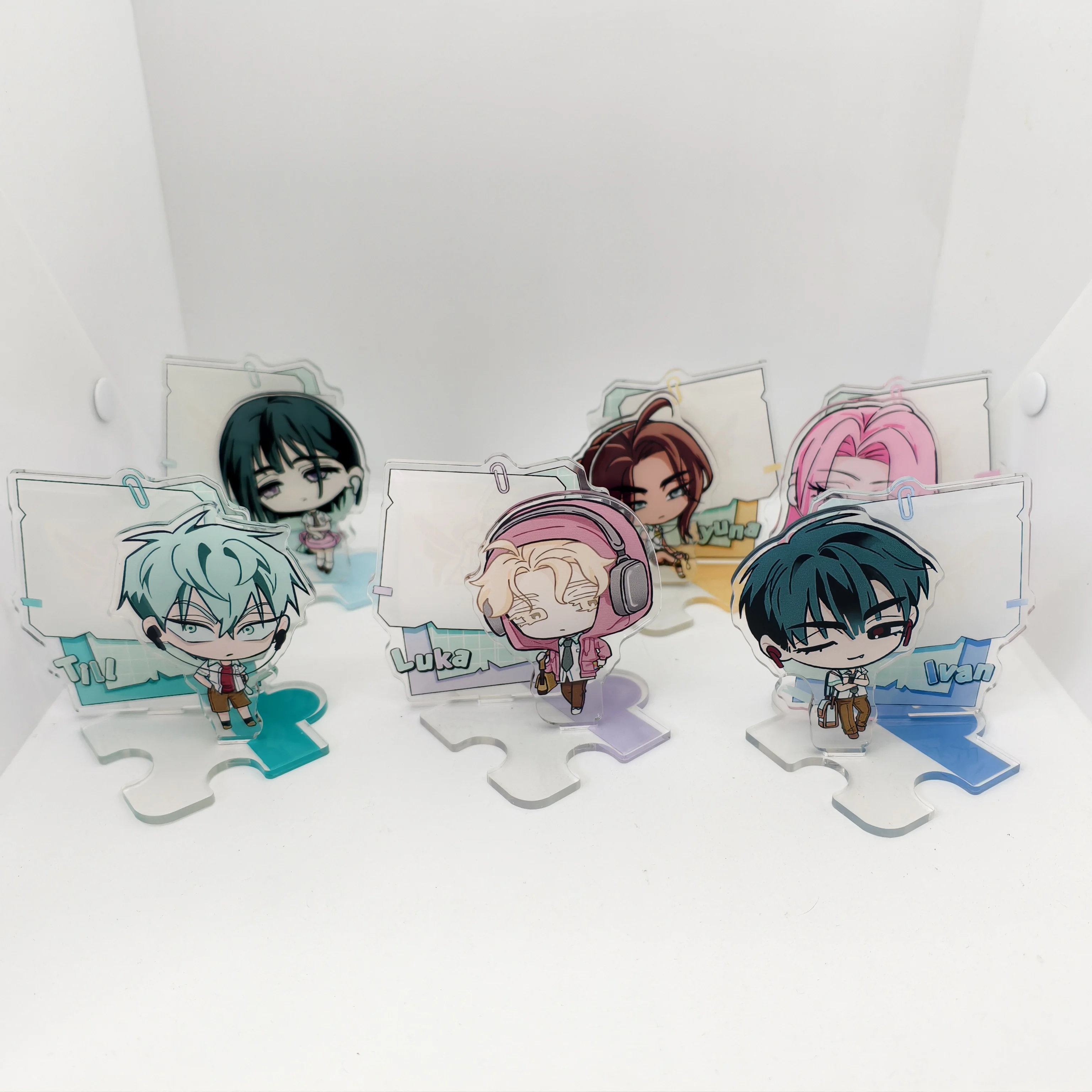 Anime Alien Stage Style Mizi Sua Ivan Luka Till Hyuna Acrylic Stand Keychain Cute Character Model Desk Decor Fans Gift