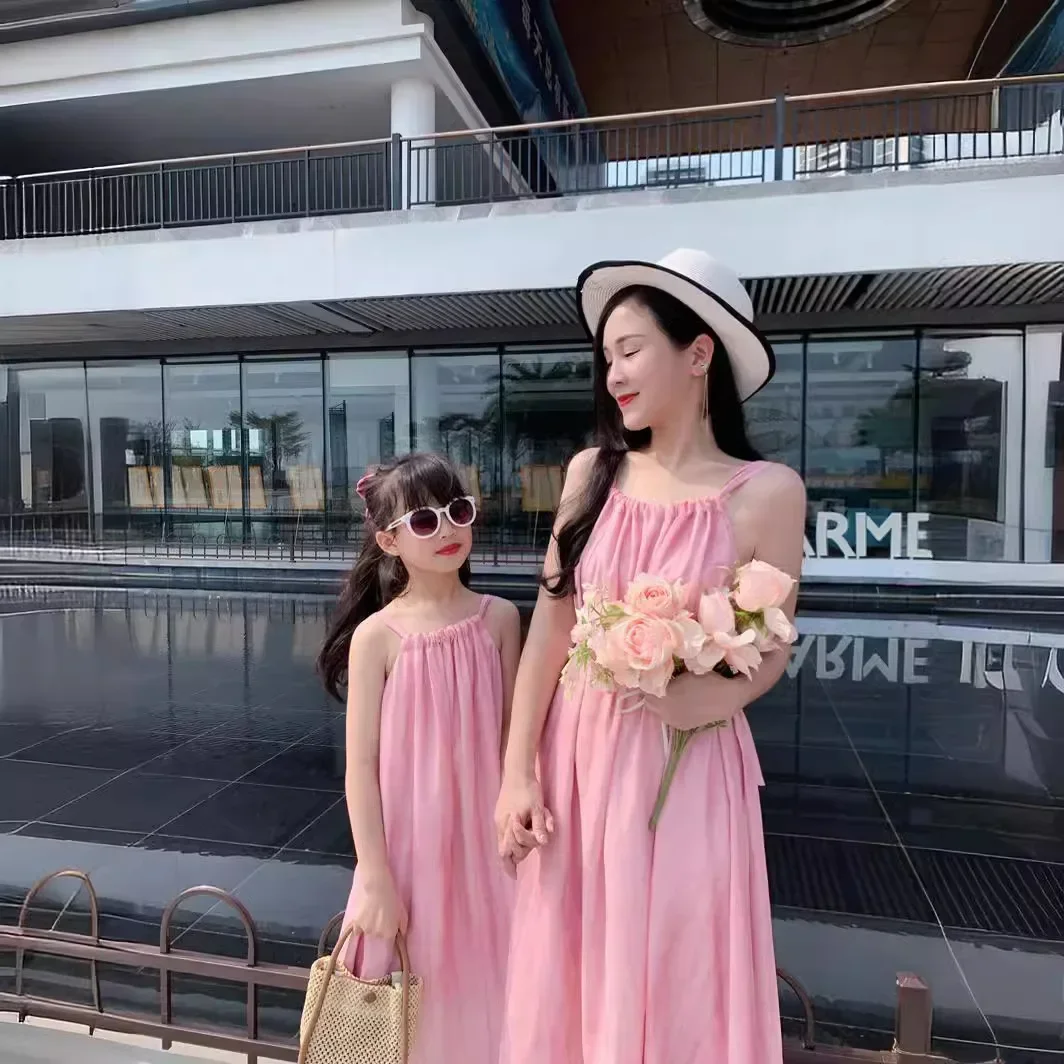 Vacation Look Mom and Daughter Matching Dress Sleeveless Pink Dress Mother and Baby Girls Elegant Dresses Holiday Women Clothing