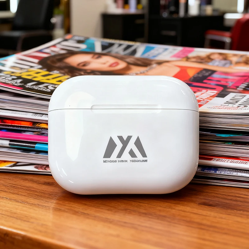 HG81 MYX-Wireless headphones with noise cancellation, in-ear type, equipped with a charging case, high-fidelity stereo sound.