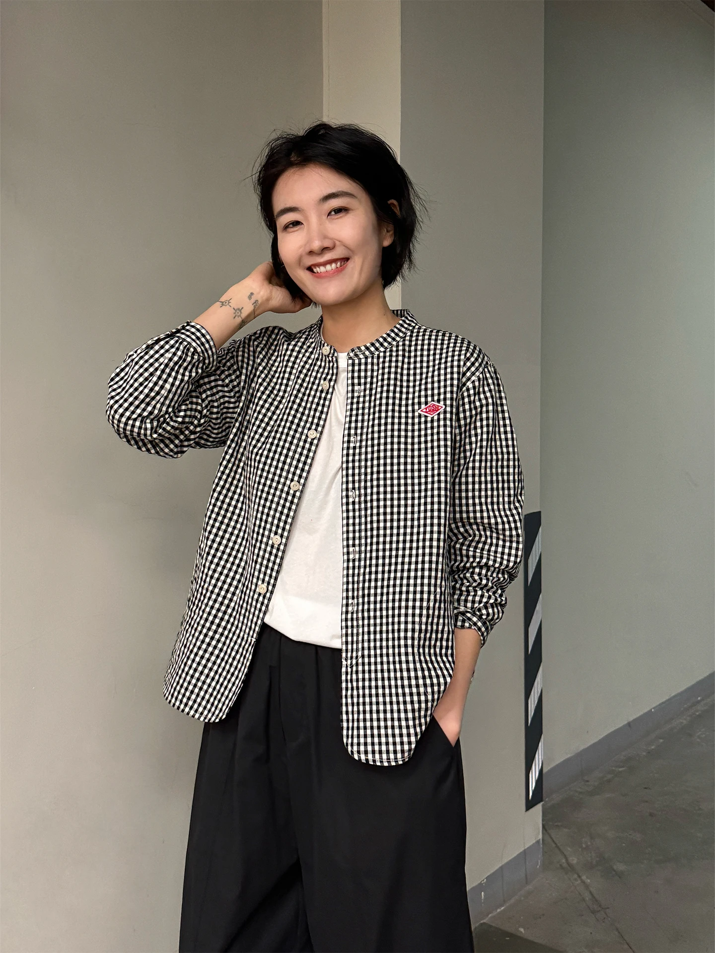 

Женская рубашка-кардиган Langqing Tong из чистого хлопка в клетку, весенняя повседневная модель с длинными рукавами, дышащая и комфортная.