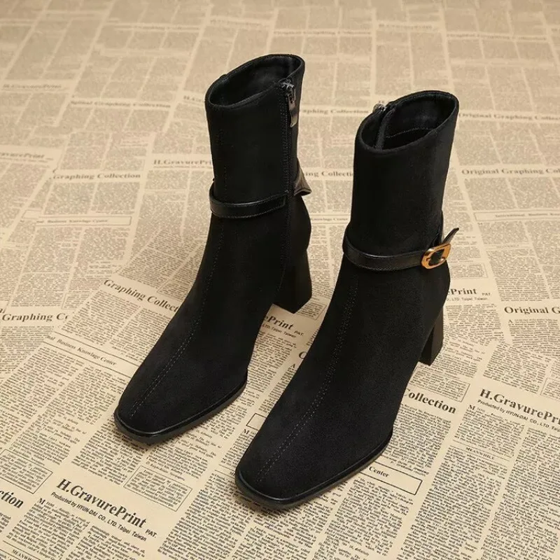 

French Heeled Boots Womens 2025 Autumn New Suede Retro Thick Heel Ankle Boots Temperament Versatile Side Zipper High Heels Women