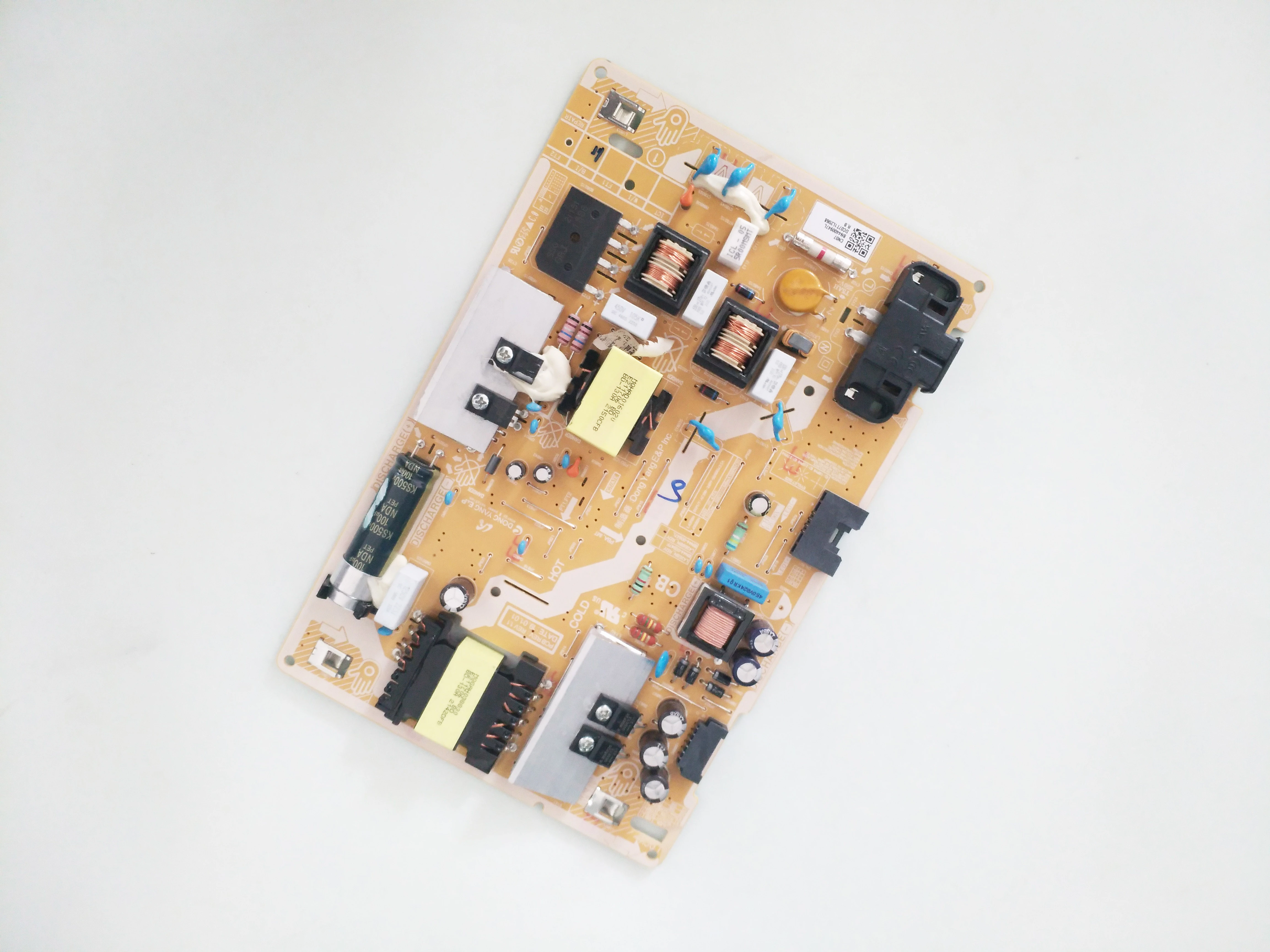 

Genuine BN44-00947L L43E8SN_RDY Power Supply Board is for QN43LS01TAF UN43RU7200F UN43RU7100F UN43NU6950B Smart LCD TV Parts