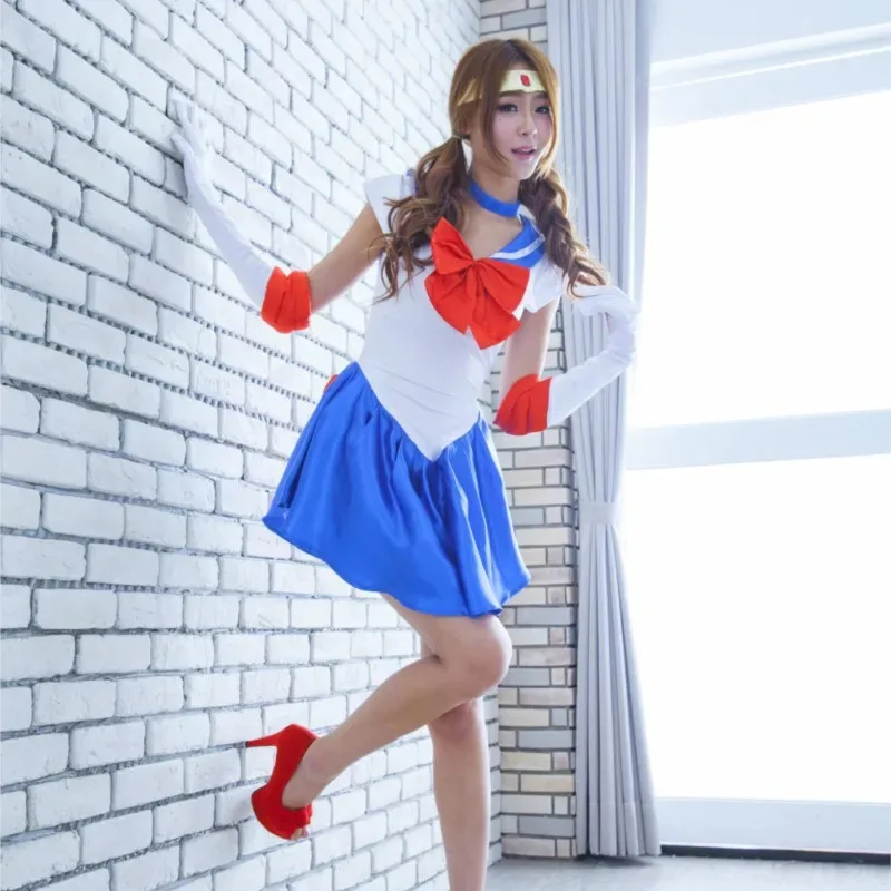 Anime Sailor Costume Cosplay Luna Tsukino Usagi Abito uniforme Abiti Cosplay Parrucca gialla Festa di carnevale di Halloween Set da donna