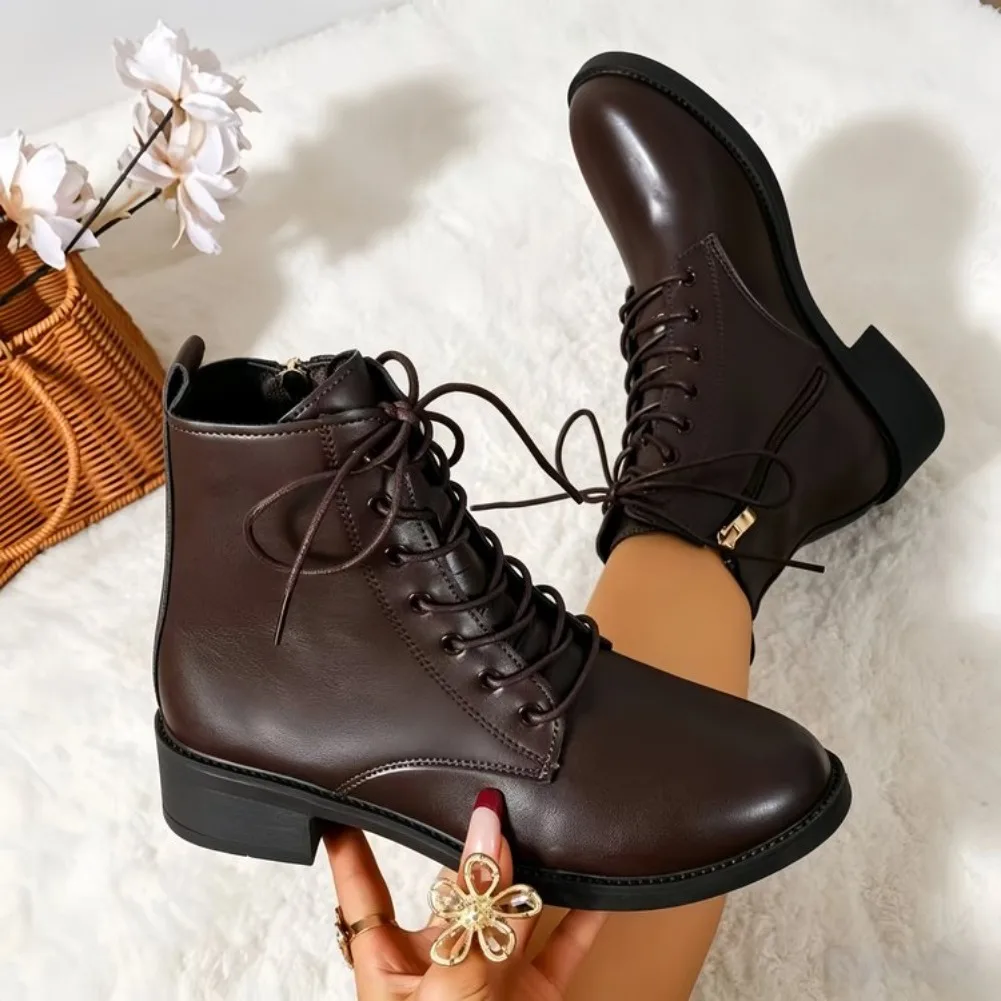 Damen Mode-Stiefeletten mit Rundem Zeh, Niedrigem Absatz, Rutschfest, Bequem, Ganzjährig Tragbare Damenschuhe, Glatte PU-Kampfstiefel – Detail 7