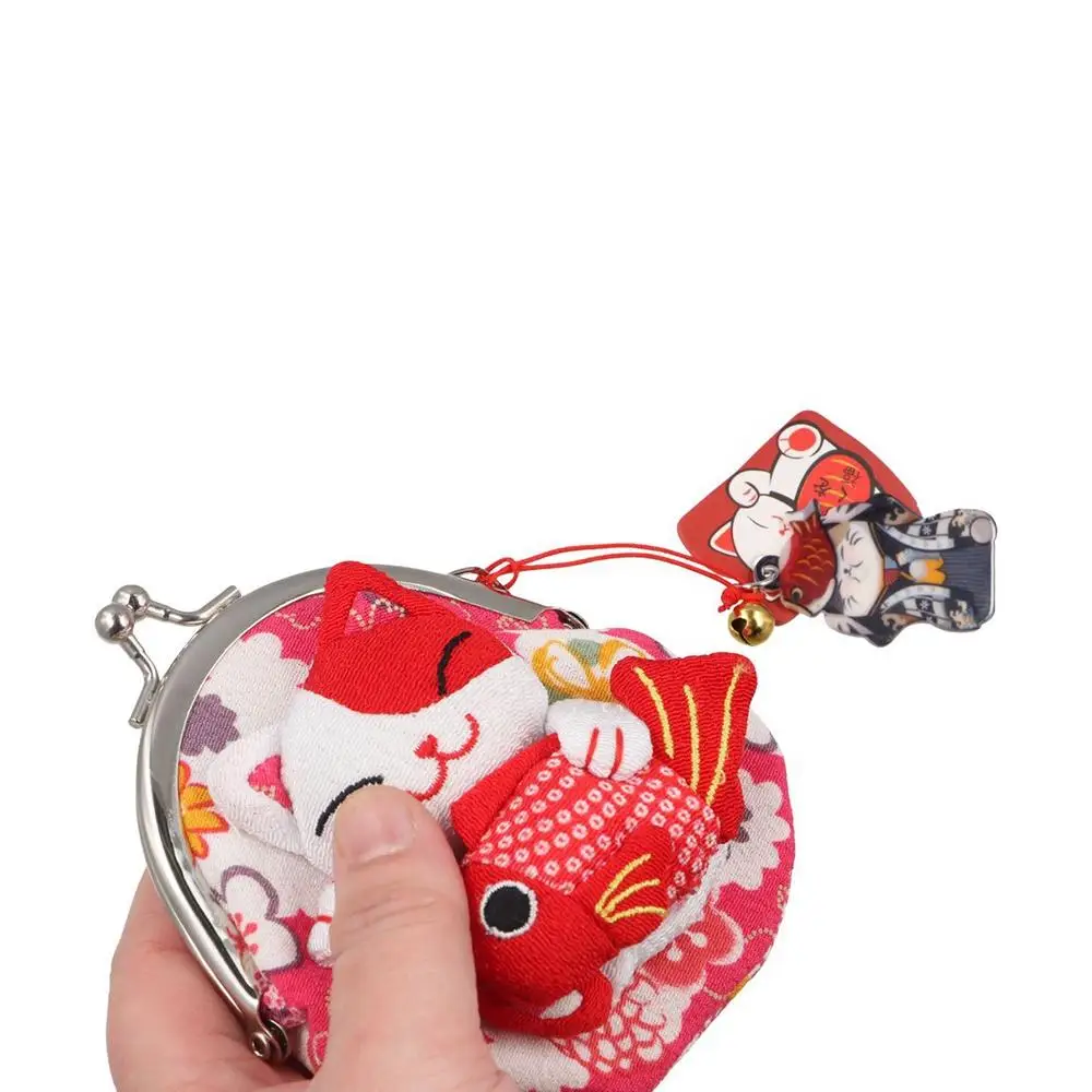 Рисунок 3 - Кошелек для монет Maneki Neko в японском стиле