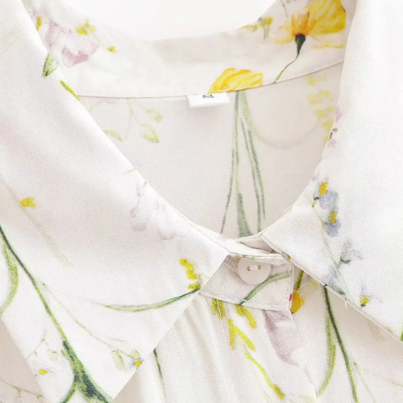 2024 BOHO Bianco Con Fiore Verde Bottoni monopetto Abito camicia lunga Donna Impiombato palla nappa Fessura Orlo Midi Robe Vacanza