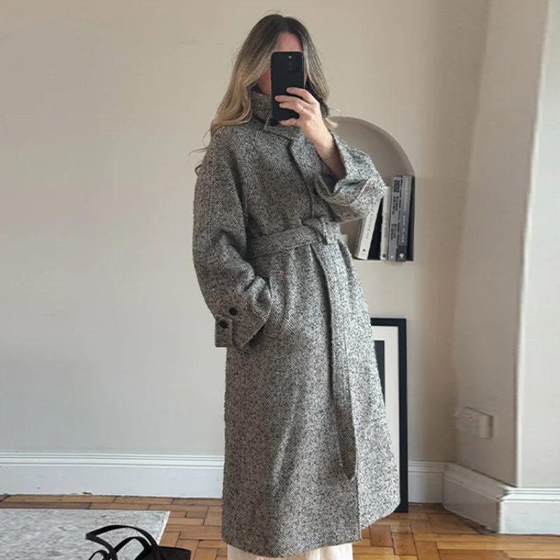 

2025 Women Trendy Grey Long Warm Coat Long Sleeved Stand Up Collar Adjustable Waist Jacket Winter Commute High Street Overcoat