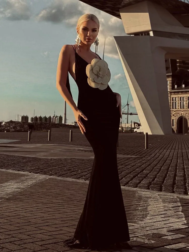 ชุดเดรสยาวคอวีลึกกํามะหยี่หรูหราพร้อมประดับดอกไม้ 3 มิติ – ชุดราตรีนางเงือกเปลือยหลัง