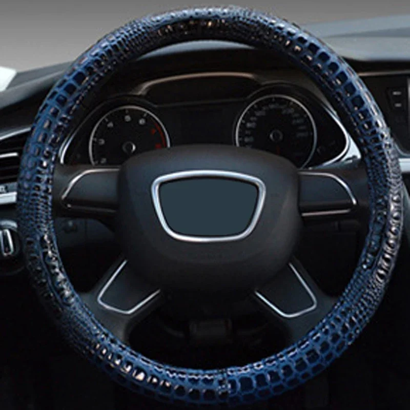 Crocodile Grain Leather Four Seasons Universal Car Steering Wheel Cover Sport Cute Handle Case For Men Auto Interior Accessories