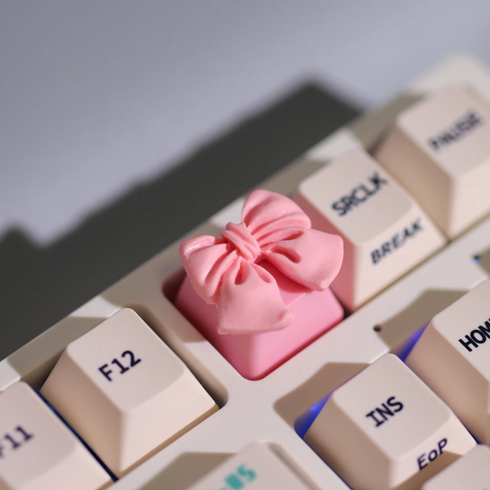 1Pcs PBT Bow Cute Keycap for Cherry Cross Axis Mechanical Keyboard Personalized Bowknot Keycap OEM R4 Kawaii Pink White Keycaps