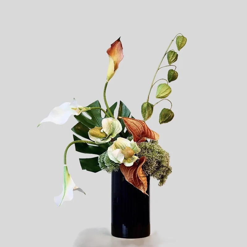 Modern light luxury advanced simulation flower art, hotel table decoration ornament
