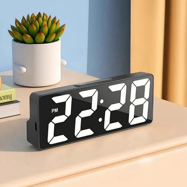 Reloj despertador Digital con Control de voz temperatura fecha 2 despertadores modo nocturno reloj de mesa 12 24H enchufe USB siempre encendido LED