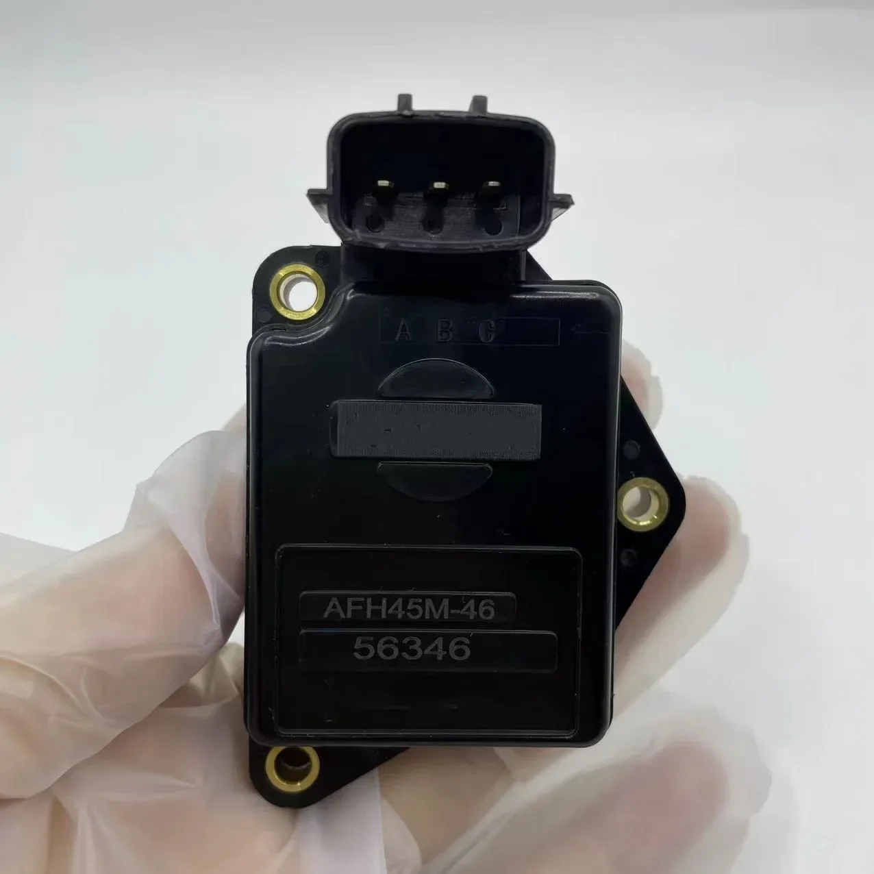 Mass Air Flow Sensor MAF For N-issan D21 Sentra 100NX B13 Primera P10 W10 Sunny- 3 III 1.4 1.6 2.0 AFH45M-46 AFH45M46
