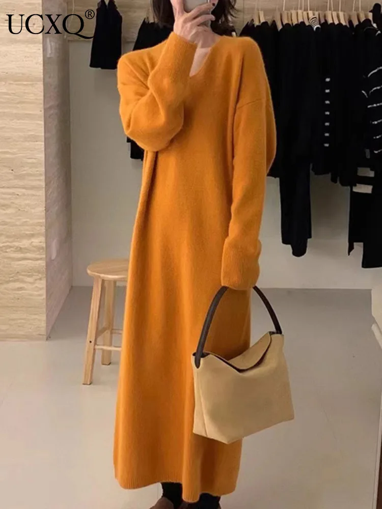 

UCXQ Elegant Knitted Dress Korean Style Solid Color V-neck Long Sleeve Loose Mid Length Dresses Women 2024 Spring Autumn 23C1643