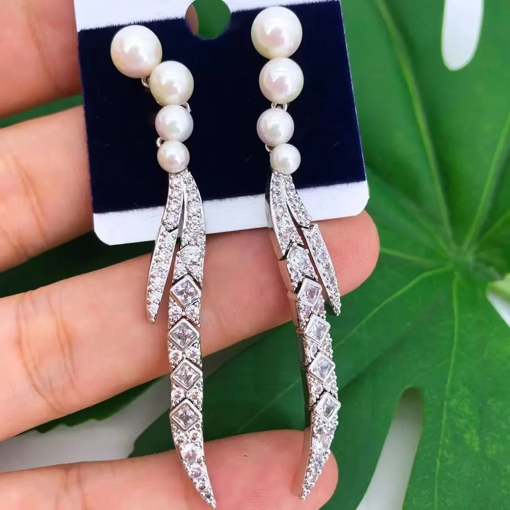 

Missvikki 7cm Long Shiny Luxury Parure Bijoux Femme 71mm Long Pearls Feather Pendant Dangle Earrings For Women Daily Party Show