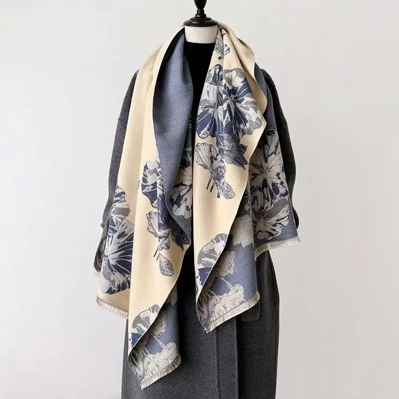 Women Ethnic Style Elegant Faux Cashmere Scarf Autumn Winter New Warm Neck Warmer for Work Commute, Jacquard High‑Grade Shawl