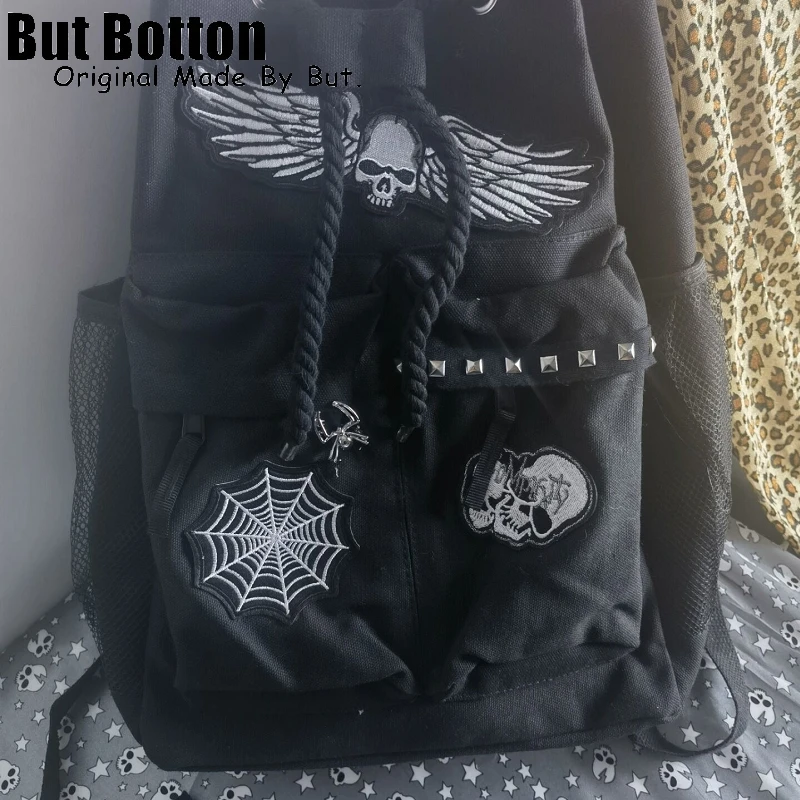 Large capacity Boy Men backpack schoolbag student commute  display picture 3