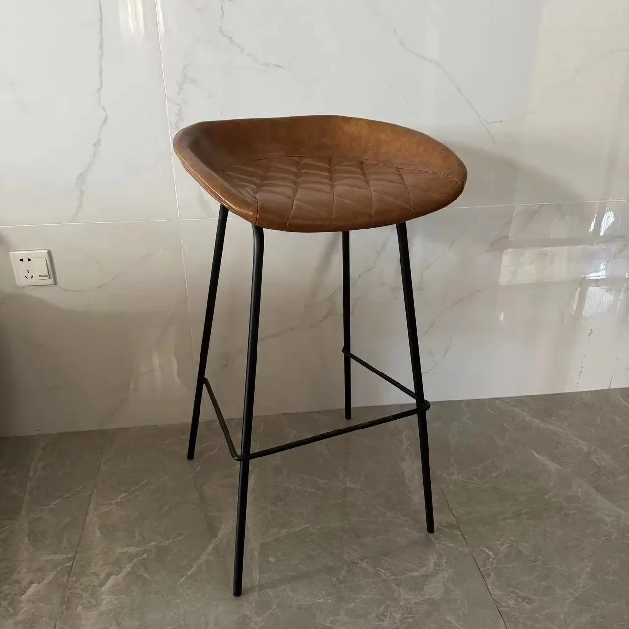 

-Factory Made Counter Furniture Metal Legs PU Back Luxury Kitchen Leather Modern High Stool Bar Chairs For Bar Table