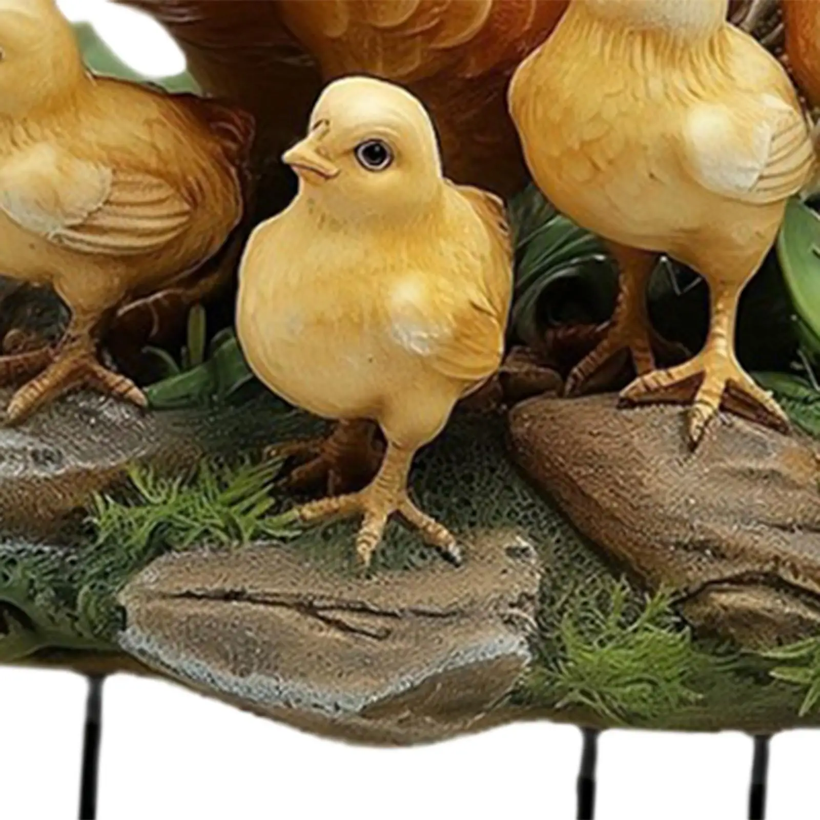 Decorative 2D Yard Stake Acrylic Garden Hen and Chicks Sign for Patio Walkway and Lawn Ornament