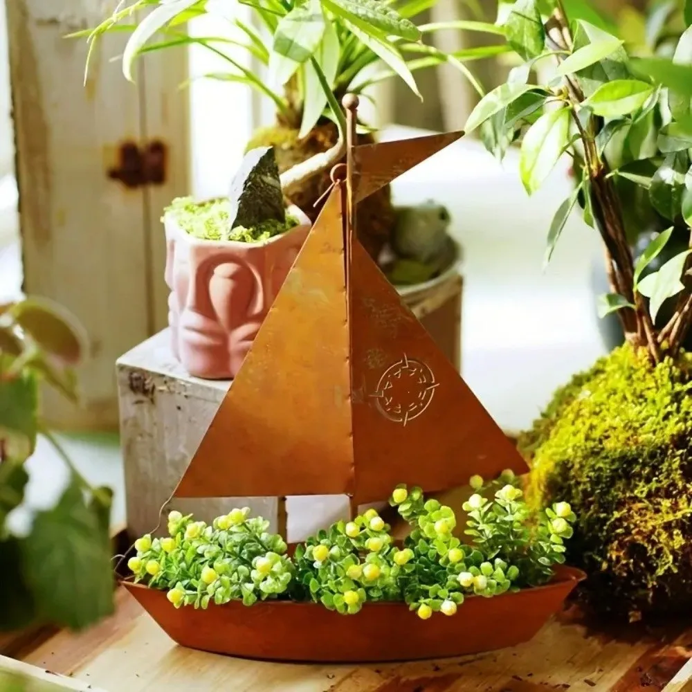 Rustic Sailboat Flower Pot Vintage Nautical Wrought Iron Boat-Shaped Planter Rust-Proof Handmade Flower Holder Desk Decor